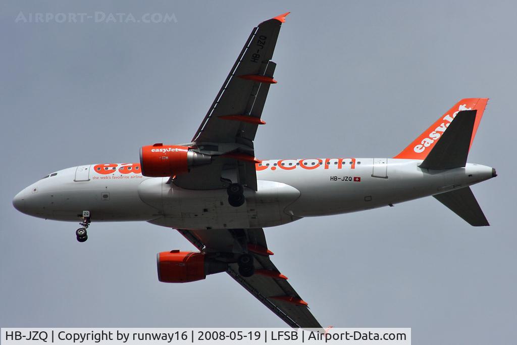 HB-JZQ, 2005 Airbus A319-111 C/N 2450, easy back from LISBOA landing rwy 34