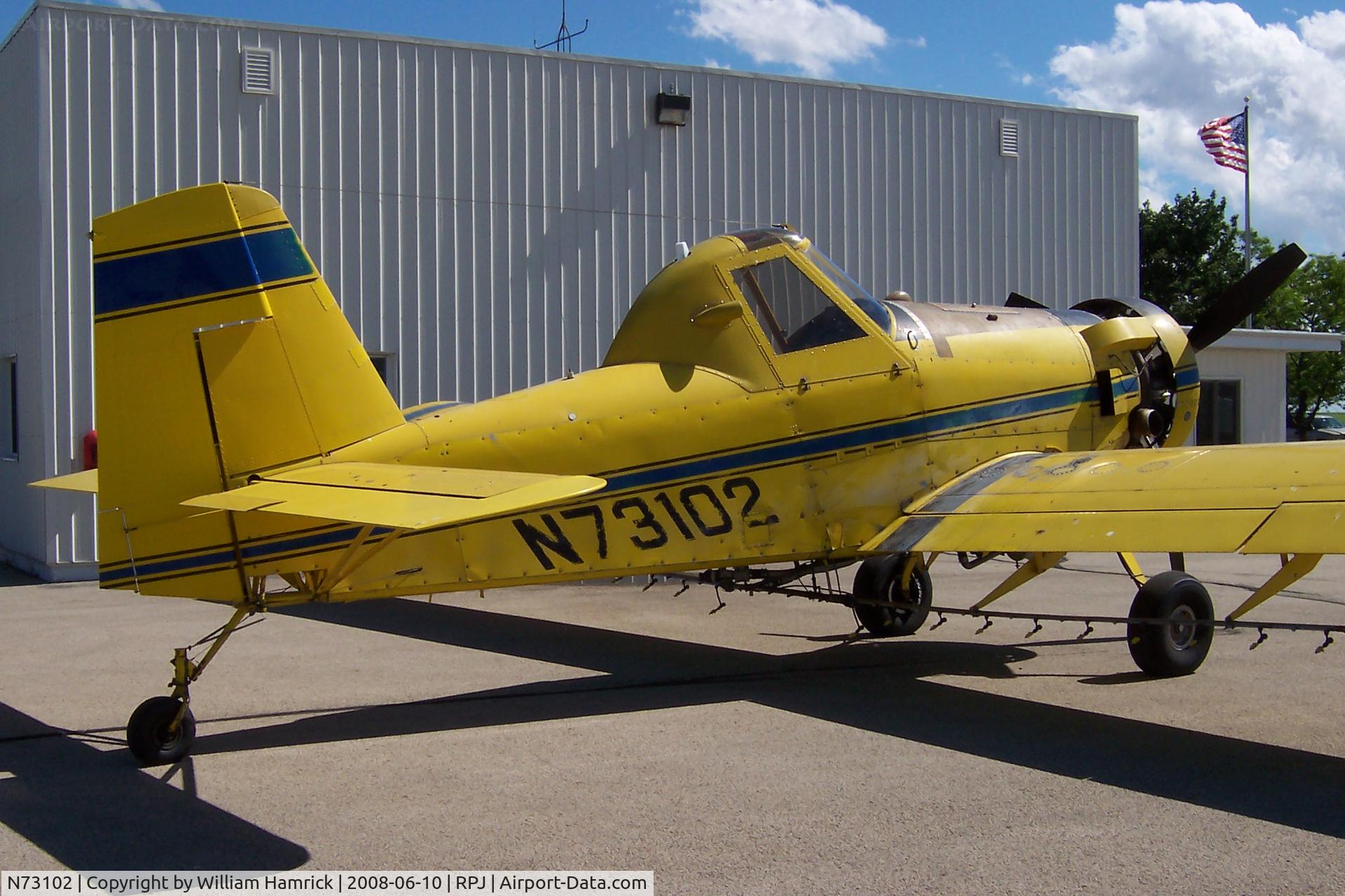 N73102, 1986 Air Tractor Inc AT-301 C/N 301-0656, On Ramp at Rochelle