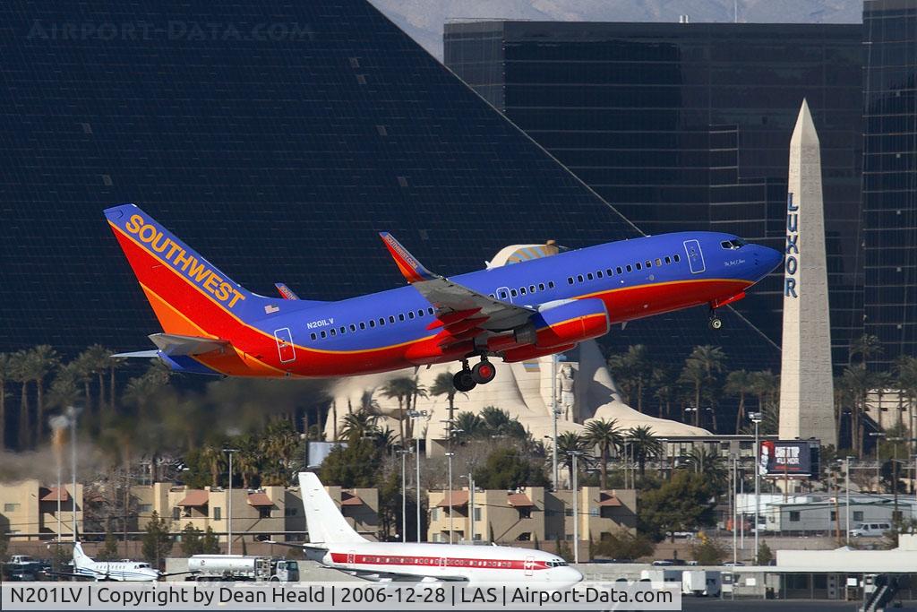 N201LV, 2005 Boeing 737-7H4 C/N 29854, Southwest Airlines N201LV 