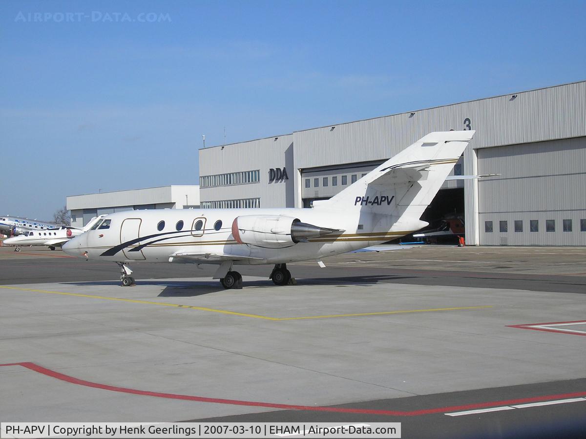PH-APV, 1983 Dassault Falcon 200 C/N 490, JetNetherlands  Schiphol East