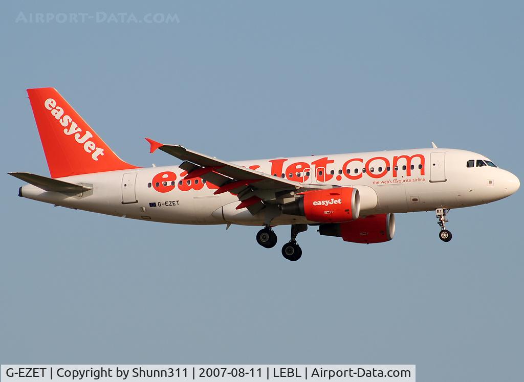 G-EZET, 2004 Airbus A319-111 C/N 2271, On landing @ BCN