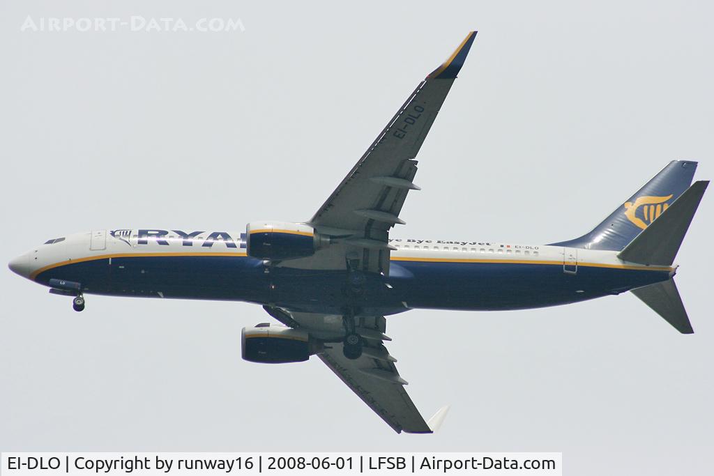 EI-DLO, 2006 Boeing 737-8AS C/N 34178, Ryanair landing on rwy 34