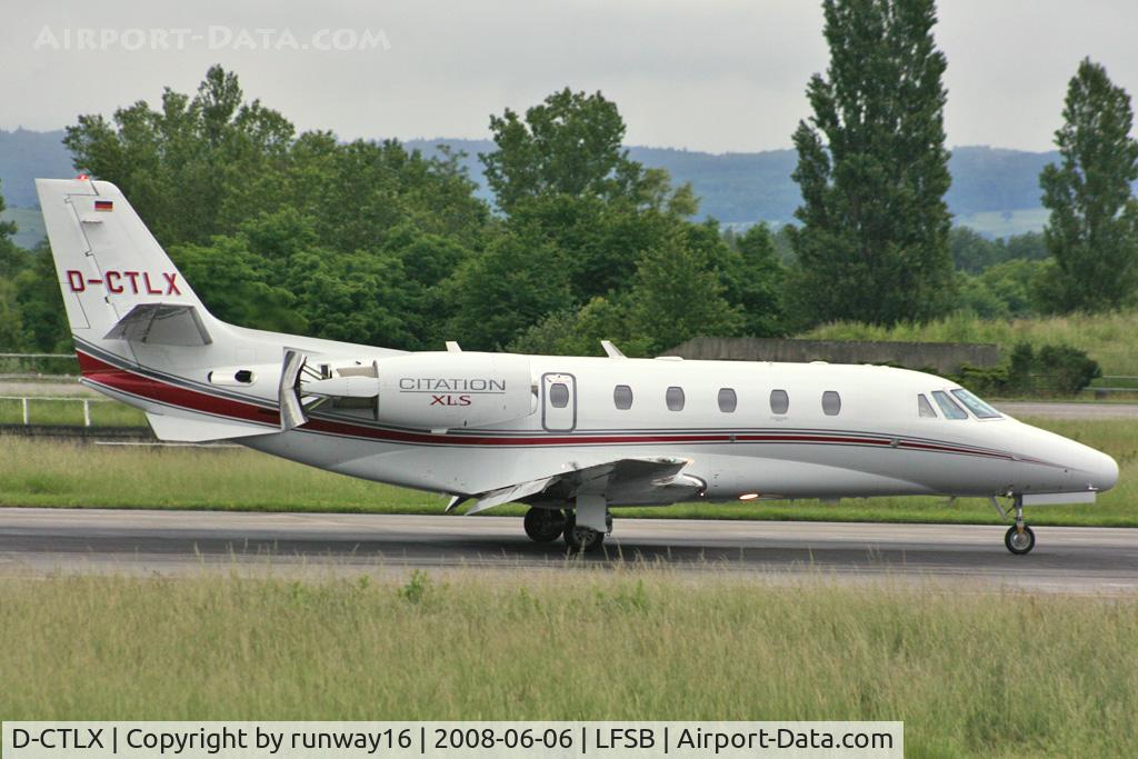 D-CTLX, 2005 Cessna 560XL Citation XLS C/N 560-5569, landing on rwy 16