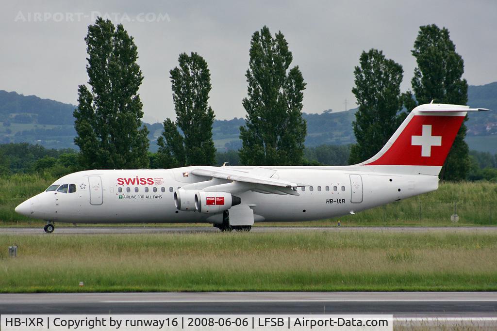 HB-IXR, 1996 British Aerospace Avro 146-RJ100 C/N E3281, taxion bravo