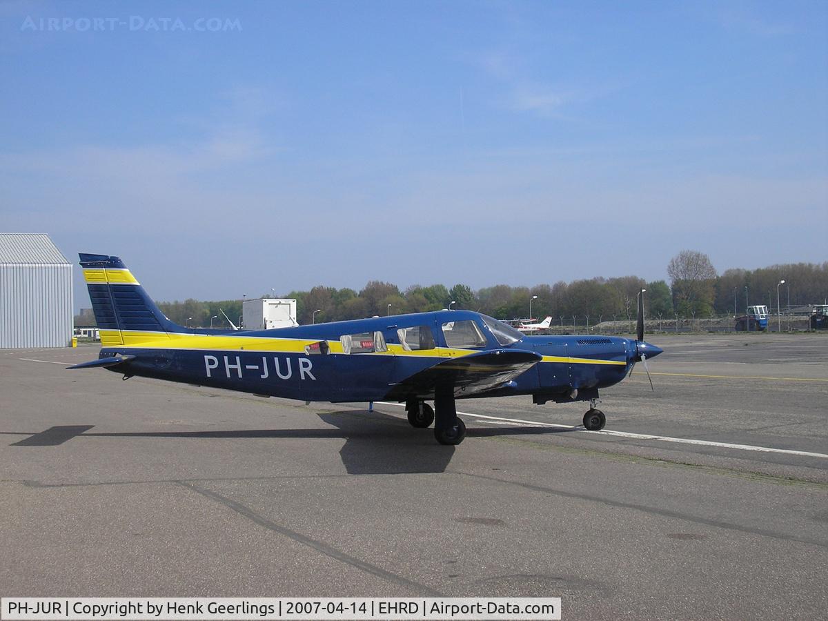 PH-JUR, 1982 Piper PA-32R-301T Turbo Saratoga C/N 32R-8229033, Rotterdam Airport
