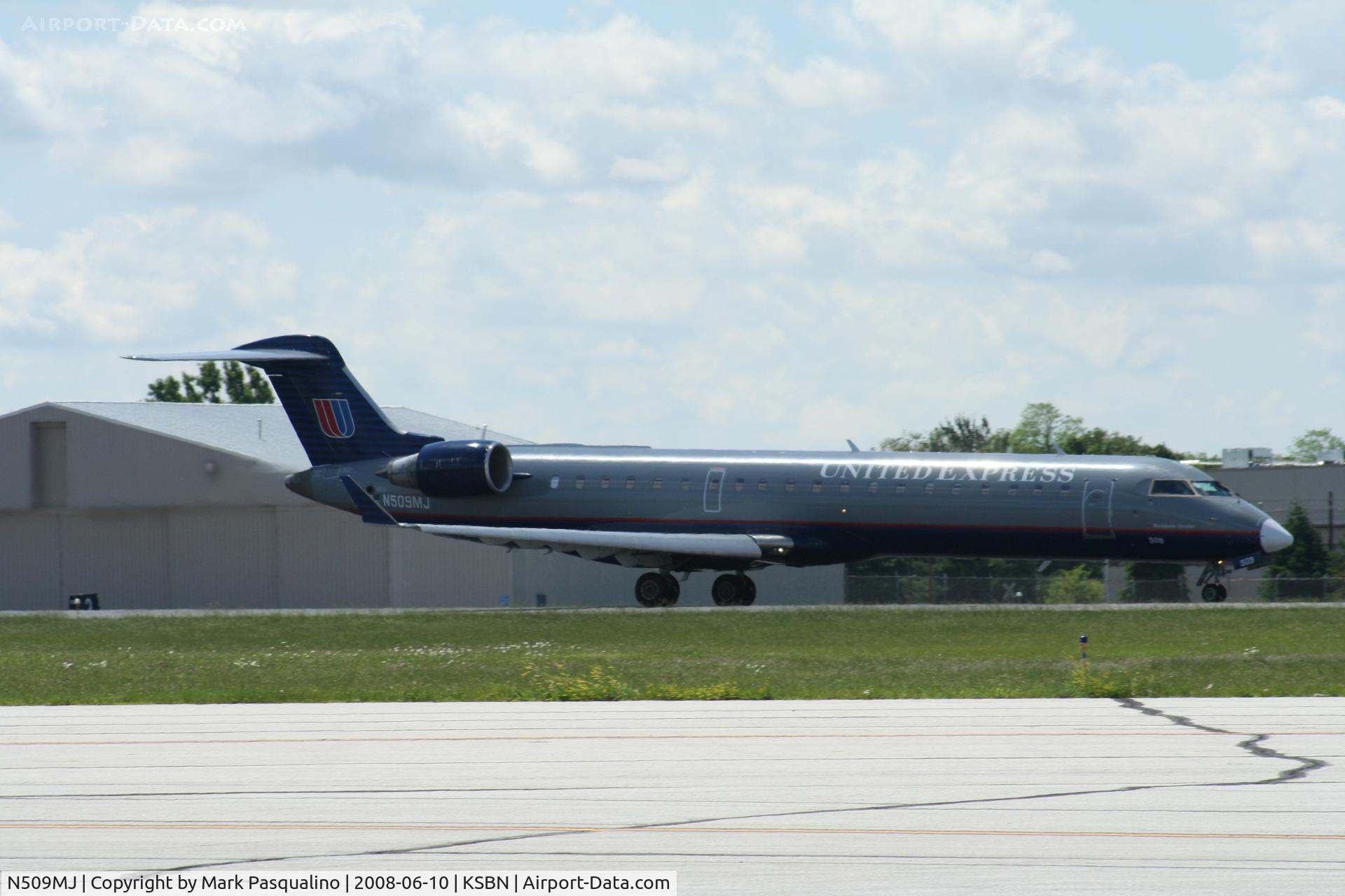 N509MJ, 2003 Bombardier CRJ-700 (CL-600-2C10) Regional Jet C/N 10094, CL-600-2C10