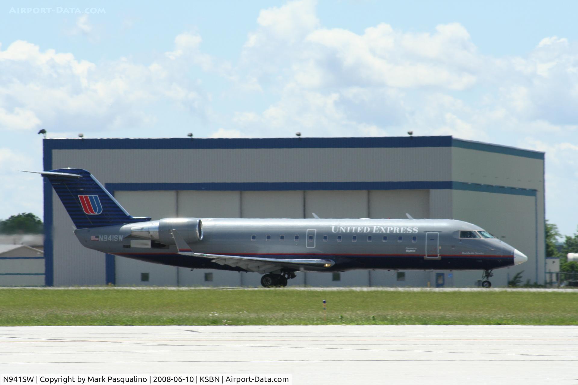 N941SW, 2003 Bombardier CRJ-200LR (CL-600-2B19) C/N 7750, CL-600-2B19