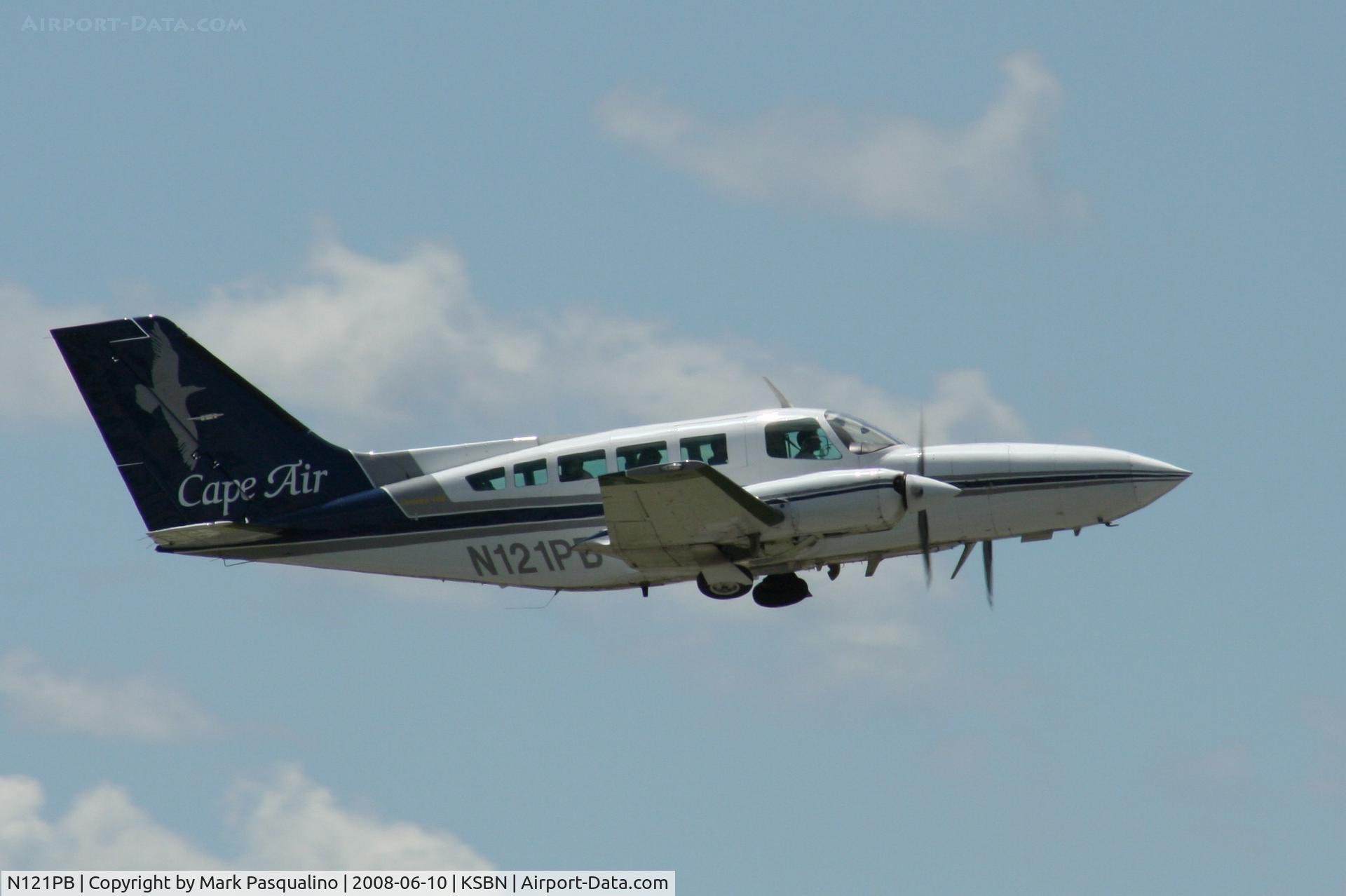 N121PB, 1981 Cessna 402C C/N 402C0507, Cessna 402C