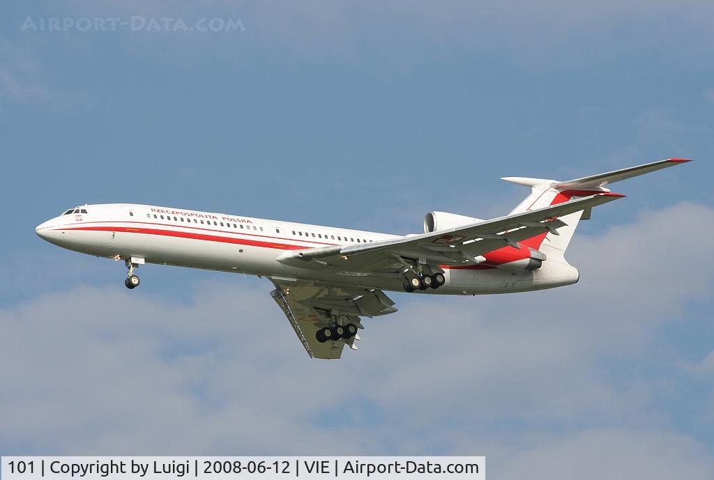 101, 1990 Tupolev Tu-154M C/N 90A837, Republik Polska
