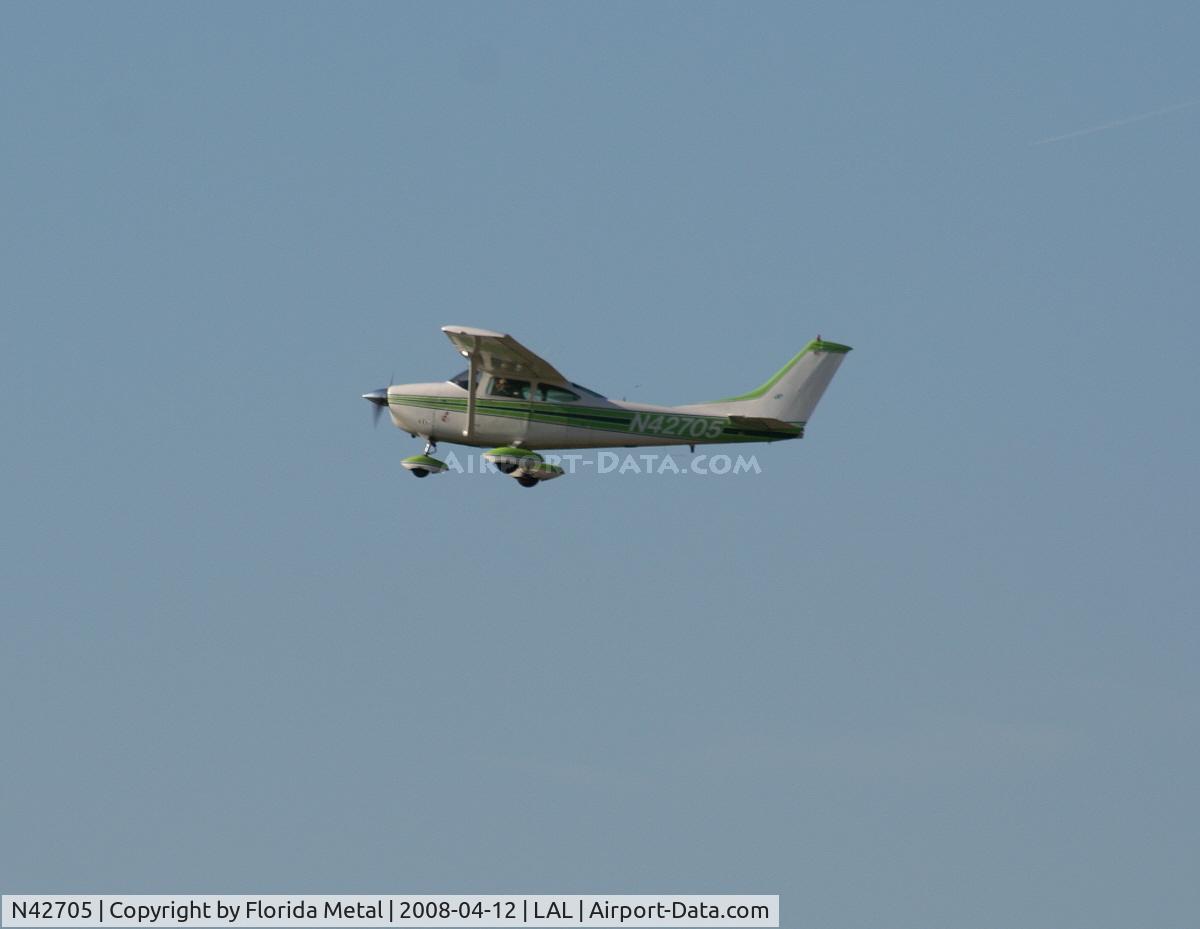 N42705, 1968 Cessna 182L Skylane C/N 18259150, Cessna 182L