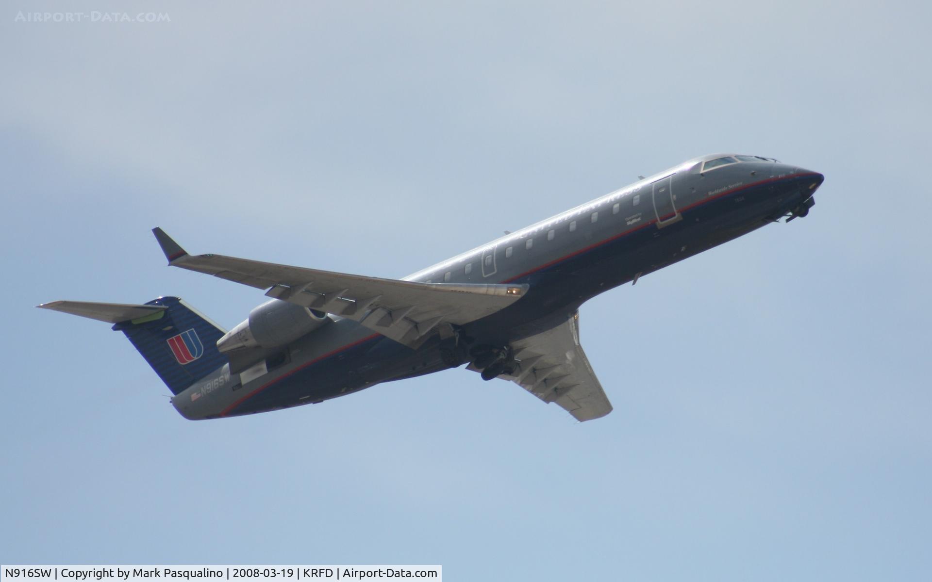 N916SW, 2002 Canadair CL-600-2B19 Regional Jet CRJ-200LR C/N 7634, CL-600-2B19