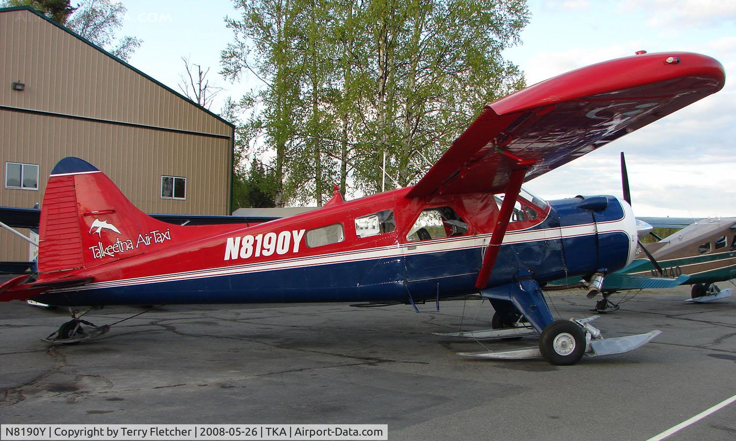 N8190Y, 1955 De Havilland Canada DHC-2 Beaver Mk.I (L20A) C/N 824, 1955 DHC2 Beaver of Talkeetna Air Taxi at home base