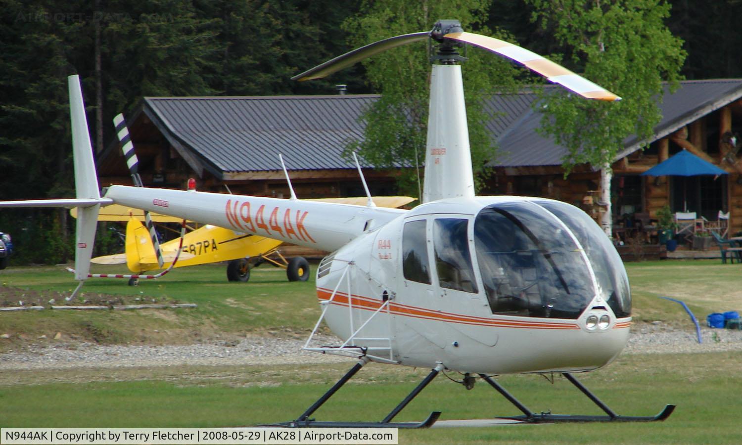 N944AK, 2005 Robinson R44 II C/N 10634, Robinson R22 at Chena Marina in Fairbanks