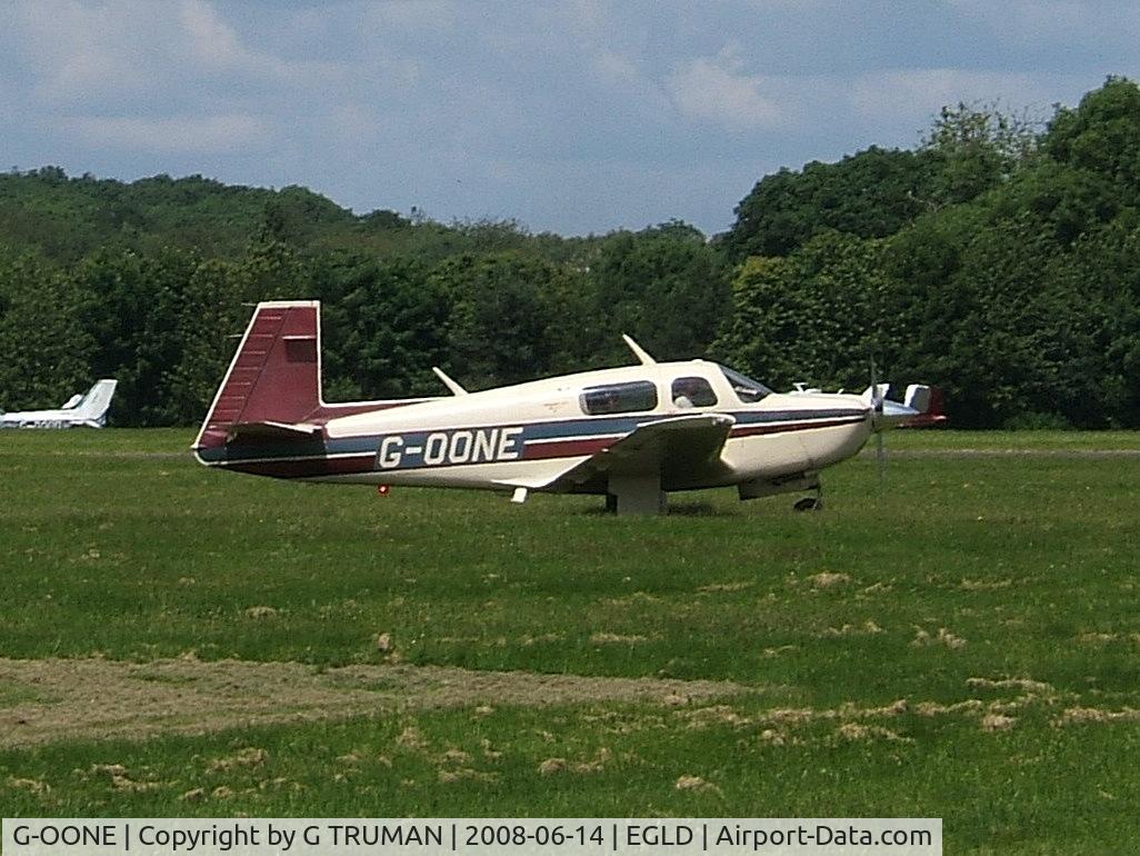 G-OONE, 1987 Mooney M20J 201 C/N 24-3039, Taxing out in the sun