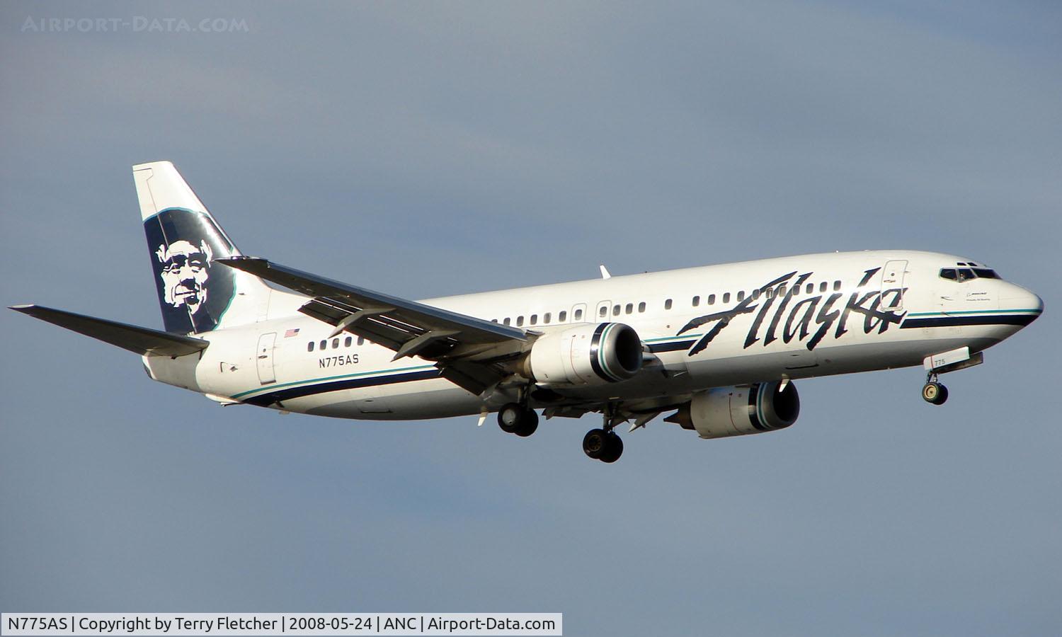 N775AS, 1993 Boeing 737-4Q8 C/N 25108, Alaska Airlines B737-400series on finals to Anchorage
