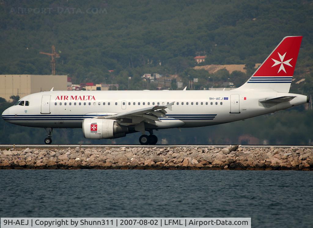 9H-AEJ, 2004 Airbus A319-112 C/N 2186, Landing rwy 32R and taxiing to the gate...