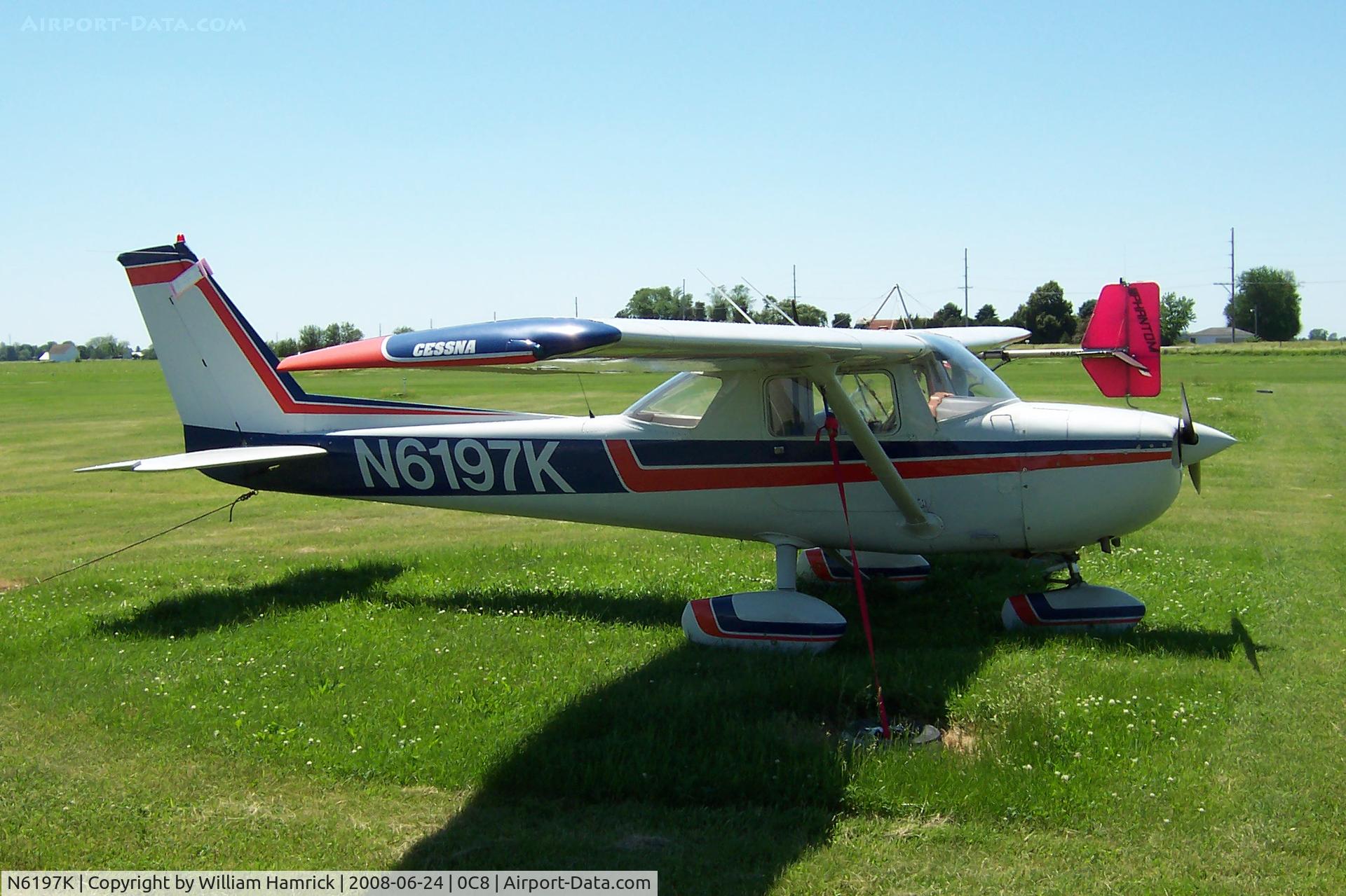 N6197K, 1975 Cessna 150M C/N 15077582, At Cushing Field