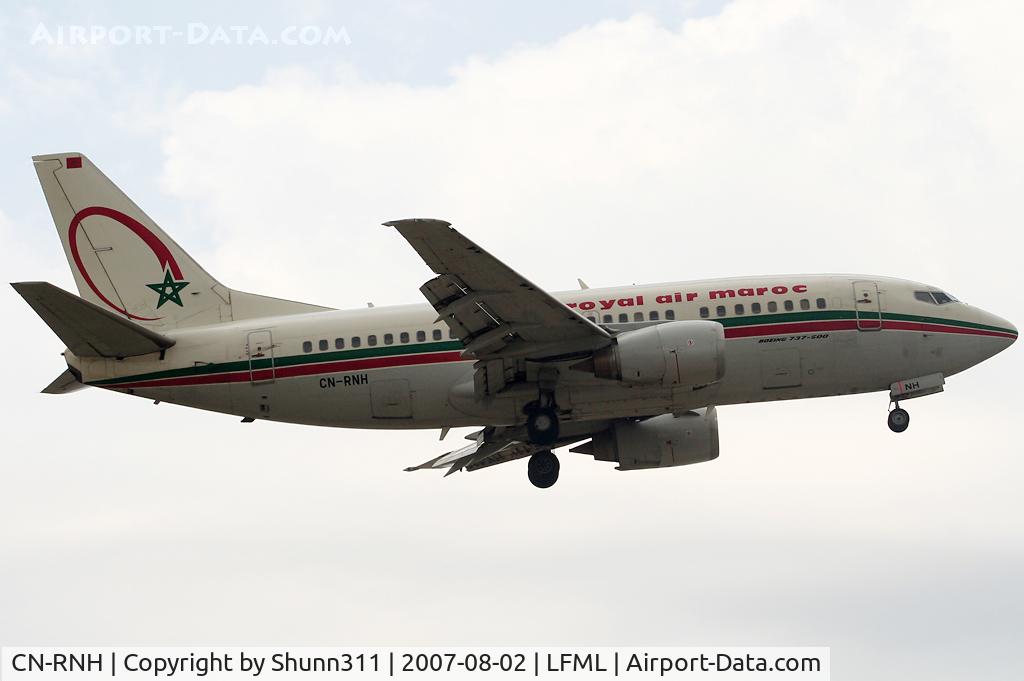 CN-RNH, 1997 Boeing 737-5B6 C/N 27680/2855, Landing rwy 32R...