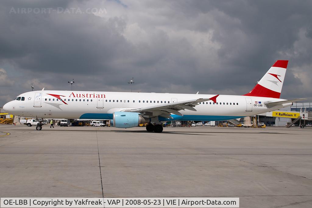 OE-LBB, 1995 Airbus A321-111 C/N 570, Austrian Airlines Airbus 321