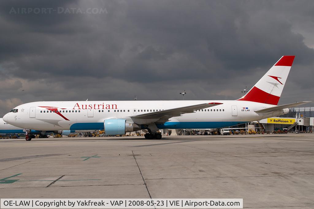 OE-LAW, 1992 Boeing 767-3Z9/ER C/N 26417, Austrian Airlines Boeing 767-300