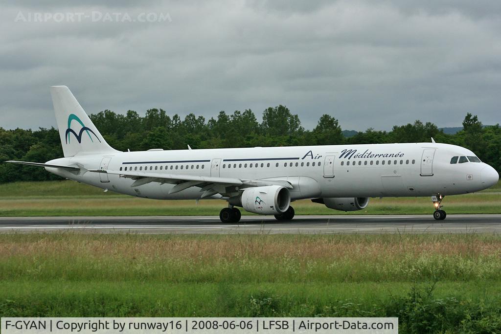 F-GYAN, 1995 Airbus A321-111 C/N 535, Air Med departing rwy 16
