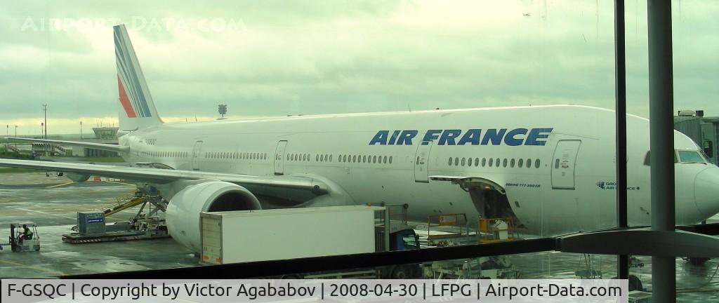 F-GSQC, 2004 Boeing 777-328/ER C/N 32727, Parked At charles de gaulle airport