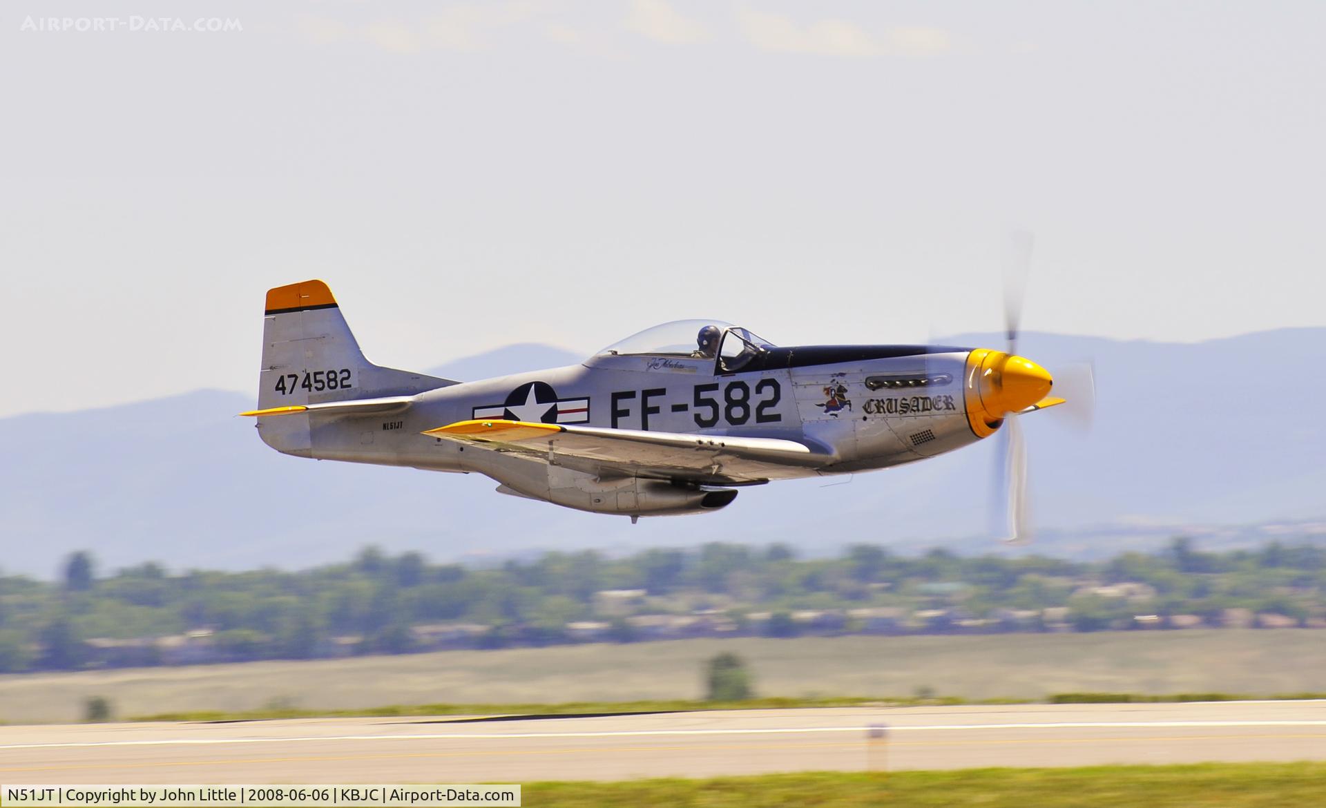 N51JT, 1946 North American P-51D Mustang C/N 122-41122 (44-74582), Lee Lauderbach ready with Joe Thibodeau's P-51 Mustang for the Legends performance