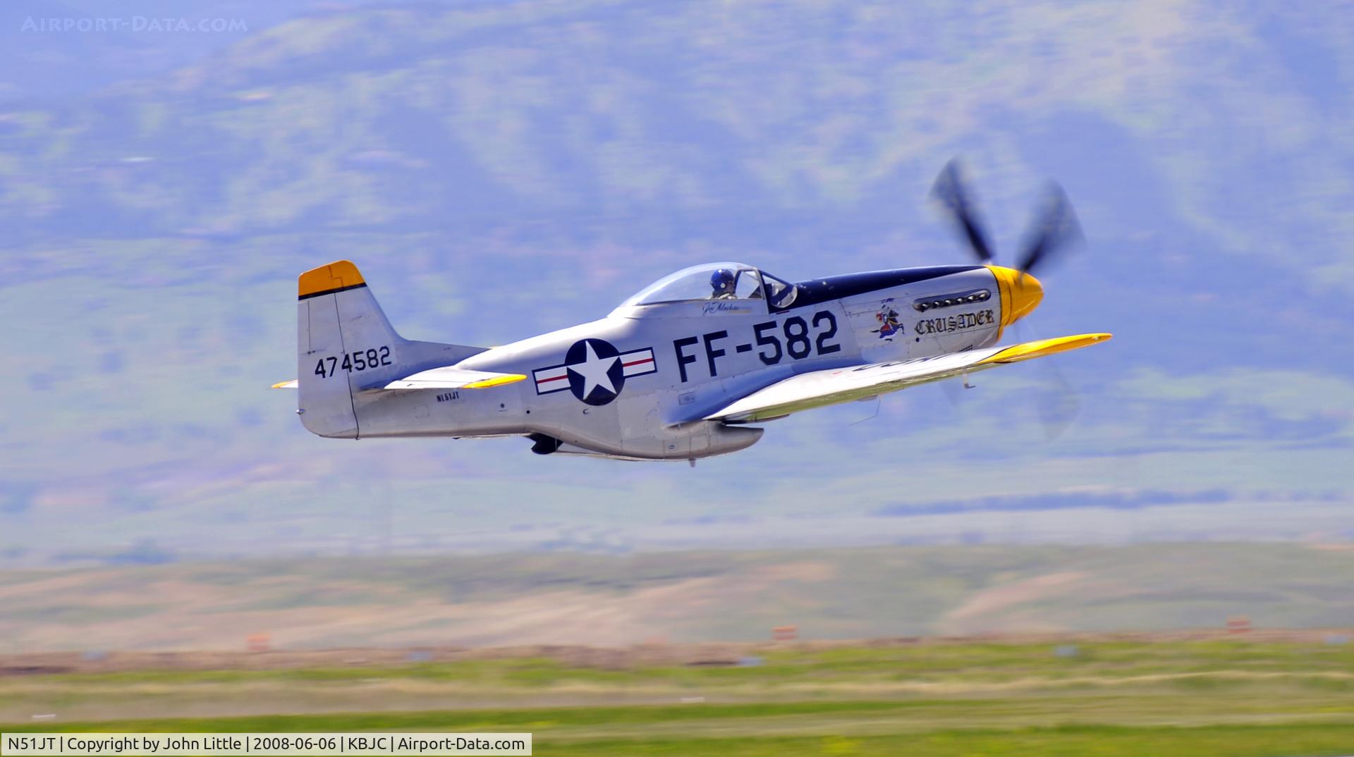 N51JT, 1946 North American P-51D Mustang C/N 122-41122 (44-74582), Lee Lauderbach ready with Joe Thibodeau's P-51 Mustang for the Legends performance