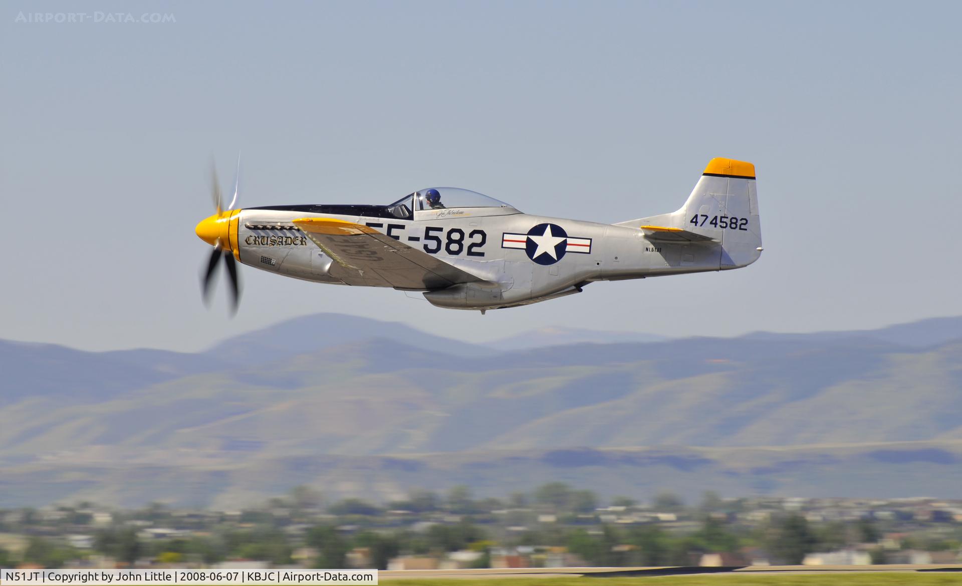 N51JT, 1946 North American P-51D Mustang C/N 122-41122 (44-74582), Lee heading out to form up