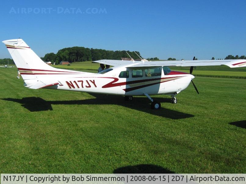 N17JY, 1969 Cessna 210J Centurion C/N 21059154, Beach City Father's Day fly-in.