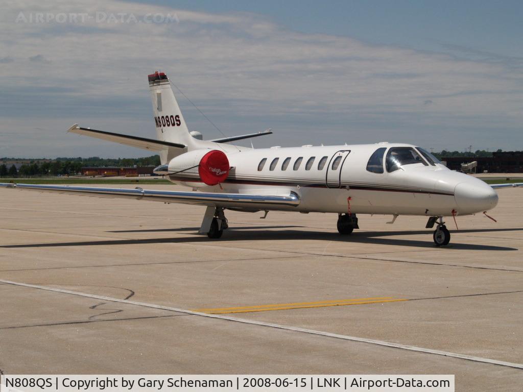 N808QS, 2002 Cessna 560 Citation Encore C/N 560-0619, On Lincoln Tarmac
