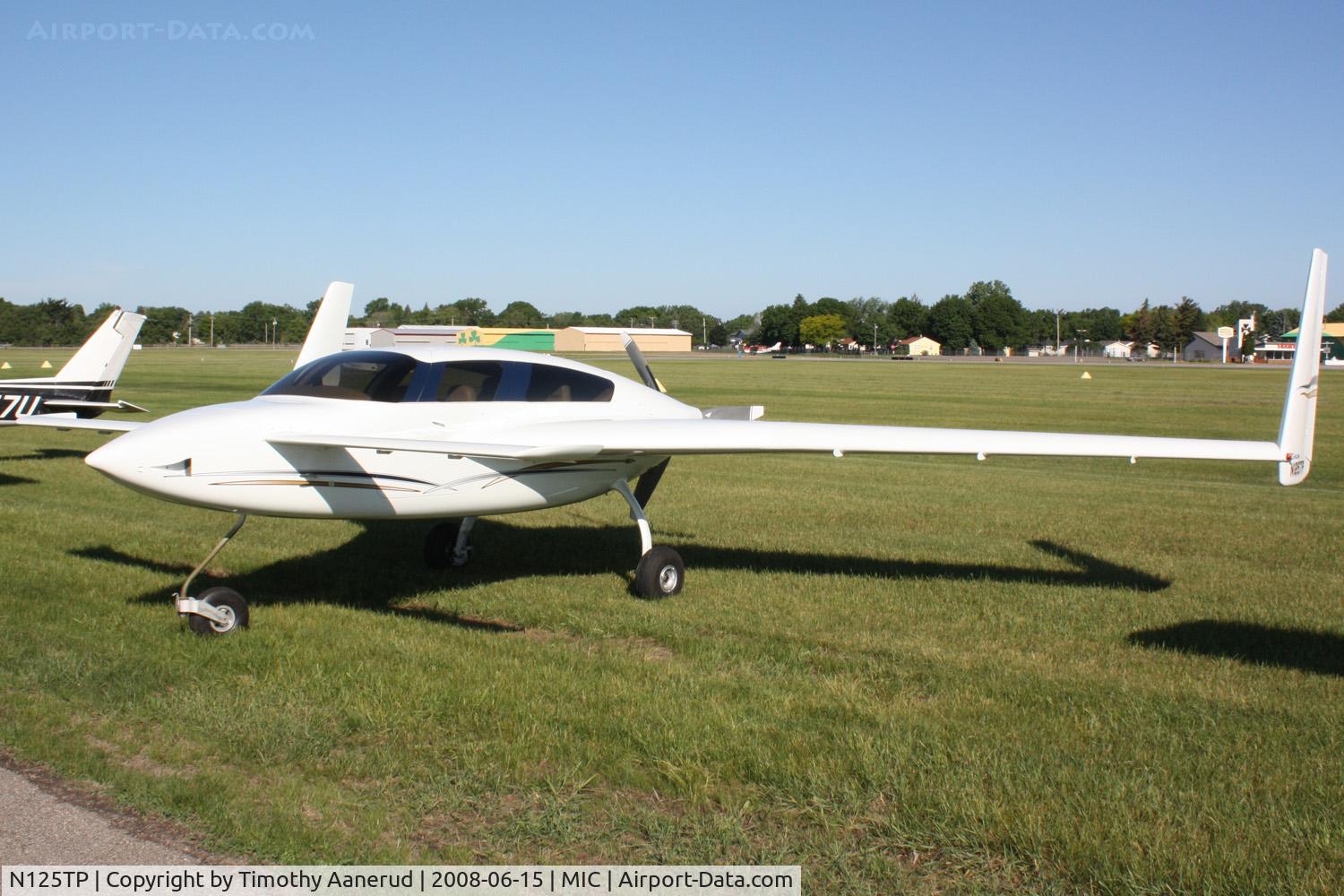 N125TP, 2007 Velocity Velocity XL FG C/N 3FX018, Crystal Airport Open House 2008 visitor