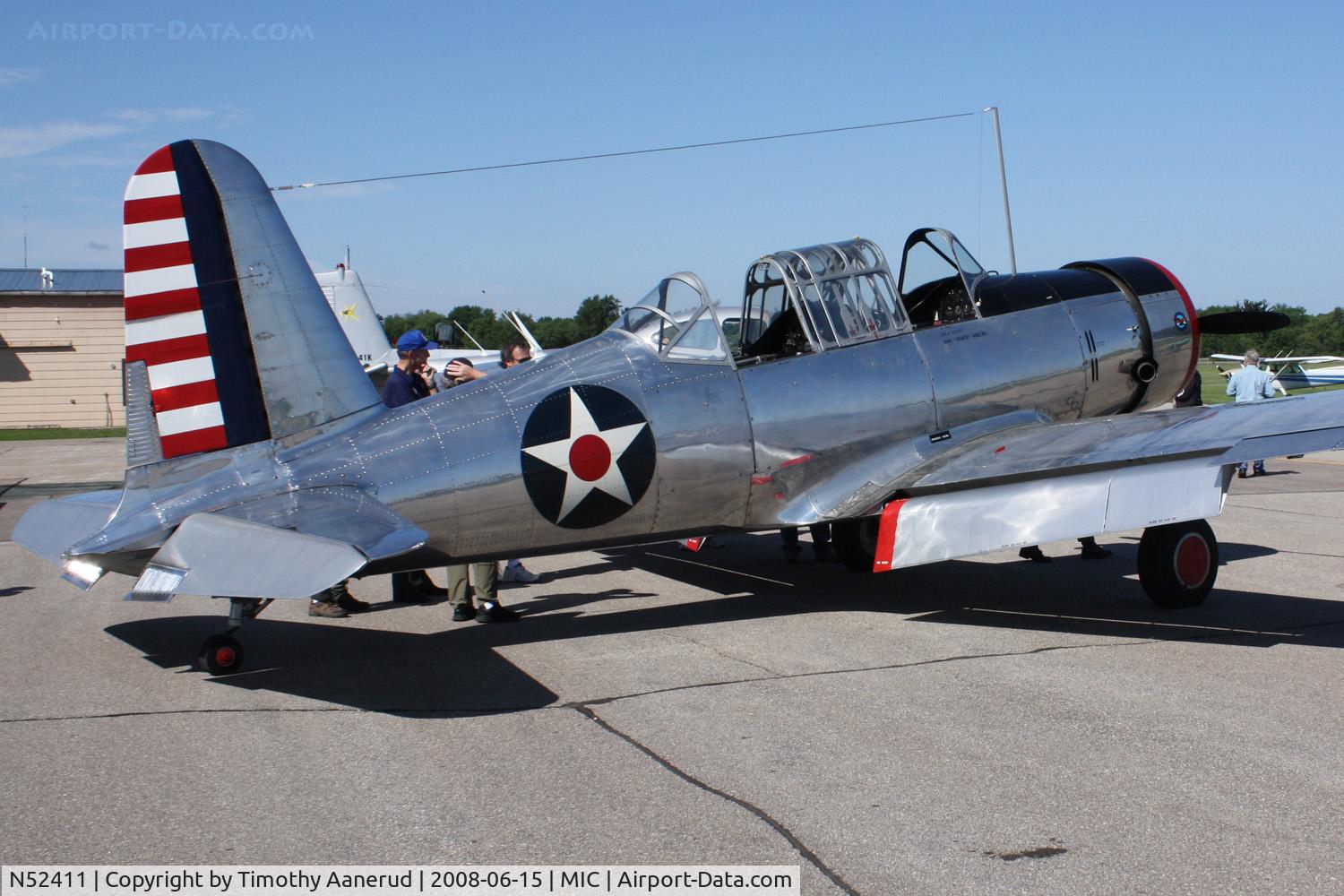 N52411, 1941 Consolidated Vultee BT-13A C/N 2548, Crystal Airport Open House 2008 visitor