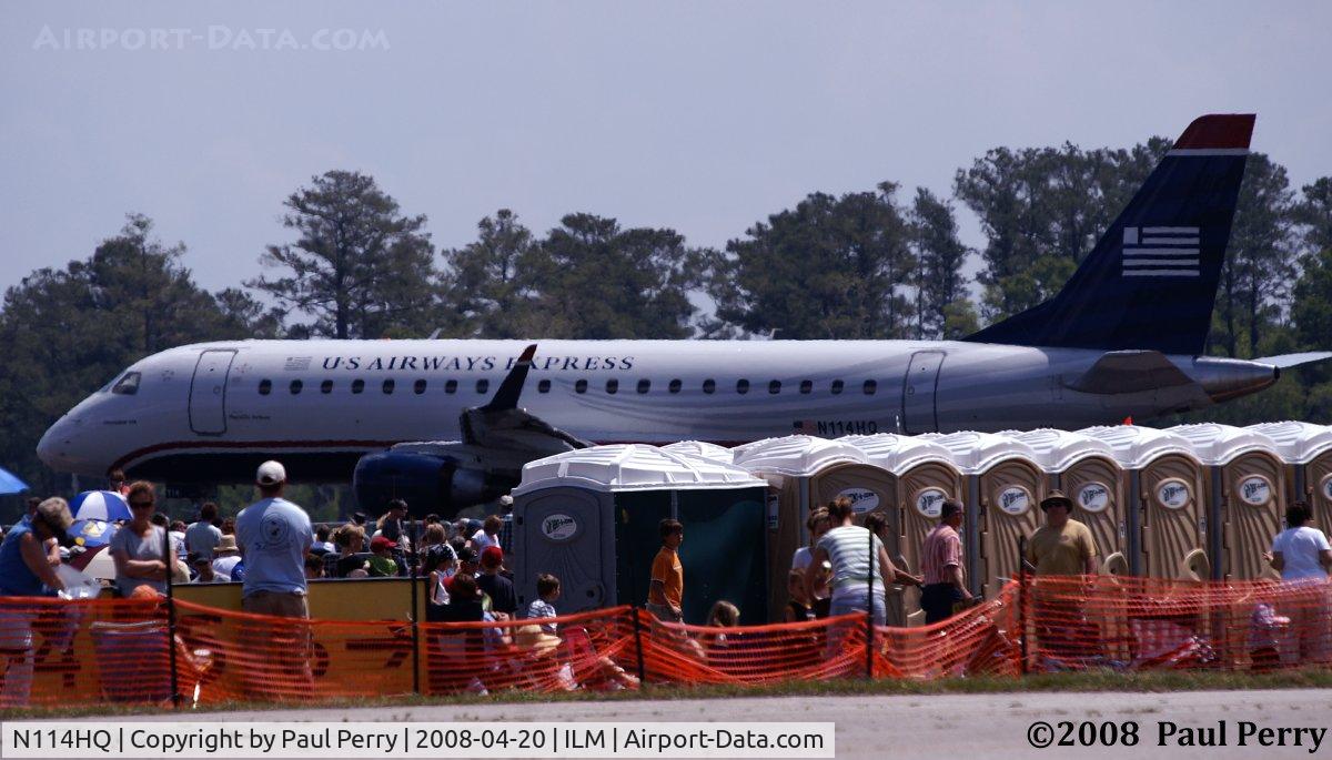 N114HQ, 2007 Embraer 175LR (ERJ-170-200LR) C/N 17000179, Looks like she's wading through the crowd