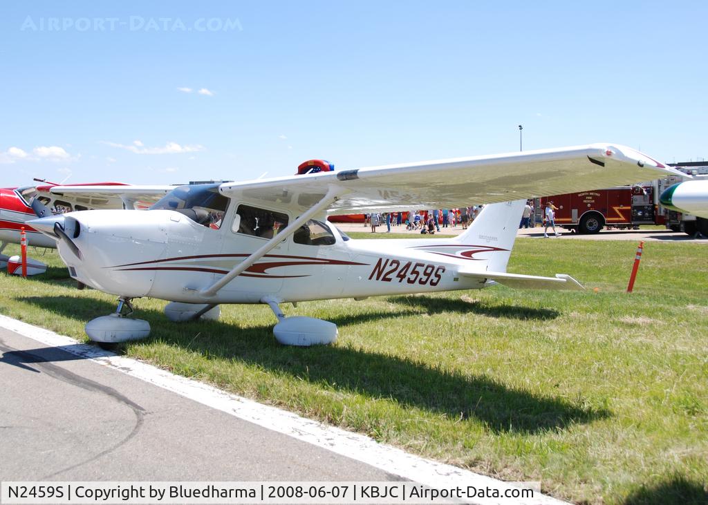 N2459S, 2005 Cessna 172S C/N 172S10036, Parked at Open House.