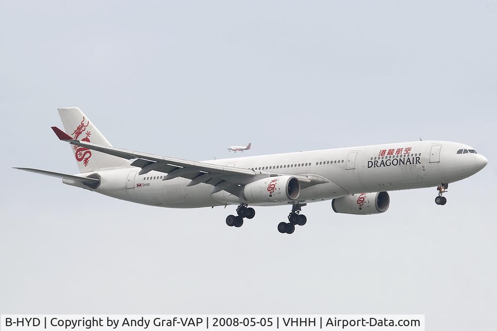 B-HYD, Airbus A330-342 C/N 132, Dragonair A330-300