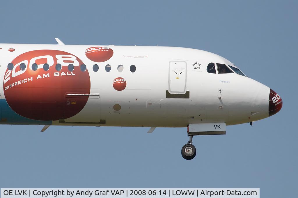 OE-LVK, 1992 Fokker 100 (F-28-0100) C/N 11397, Austrian Airlines F100