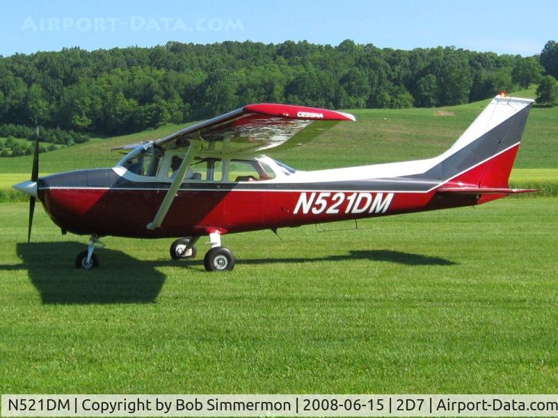 N521DM, 1972 Cessna 172L C/N 17260567, Beach City Father's Day fly-in.