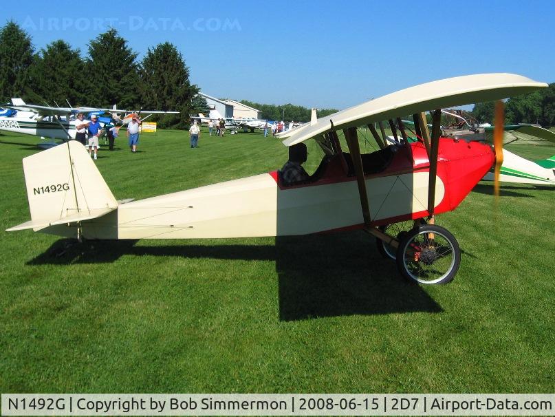 N1492G, 1994 Pietenpol Air Camper C/N 221492, Beach City Father's Day fly-in. Wilbur passed away on April 21, 2009.