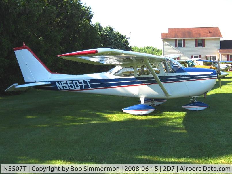 N5507T, 1964 Cessna 172E C/N 17251407, Beach City Father's Day fly-in.
