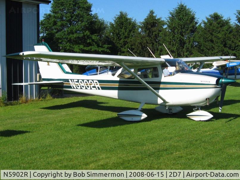 N5902R, 1965 Cessna 172G C/N 17253571, Beach City Father's Day fly-in.