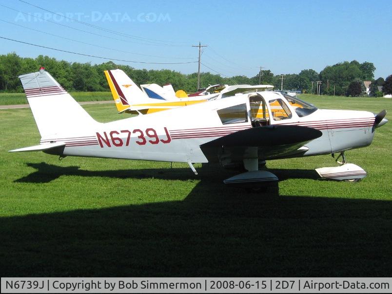 N6739J, 1968 Piper PA-28-140 C/N 28-24453, Beach City Father's Day fly-in.