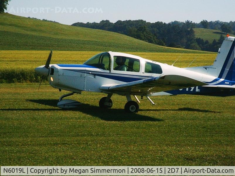 N6019L, 1972 American AA-5 C/N AA5-0119, Arriving at Beach City Father's Day fly-in.