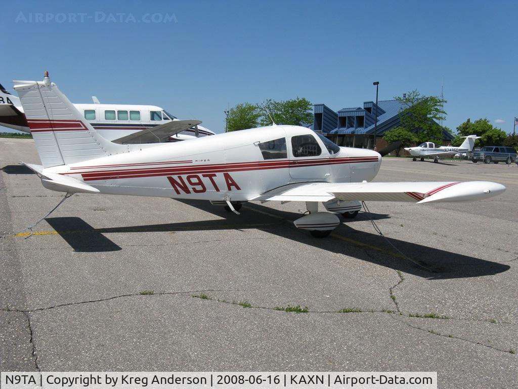 N9TA, 1973 Piper PA-28-140 C/N 28-7325541, A slightly better picture on 9TA