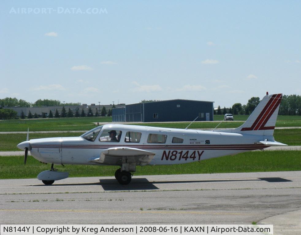 N8144Y, 1979 Piper PA-32-300 Cherokee Six C/N 32-7940277, On the ramp.
