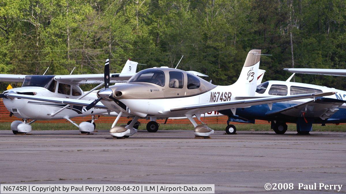 N674SR, 2007 Cirrus SR22 C/N 2674, Low-time Cirrus, looking nice
