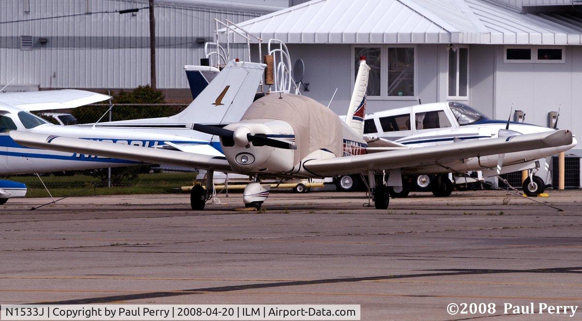 N1533J, 1967 Piper PA-28-140 C/N 28-23933, Covered and resting at the airshow