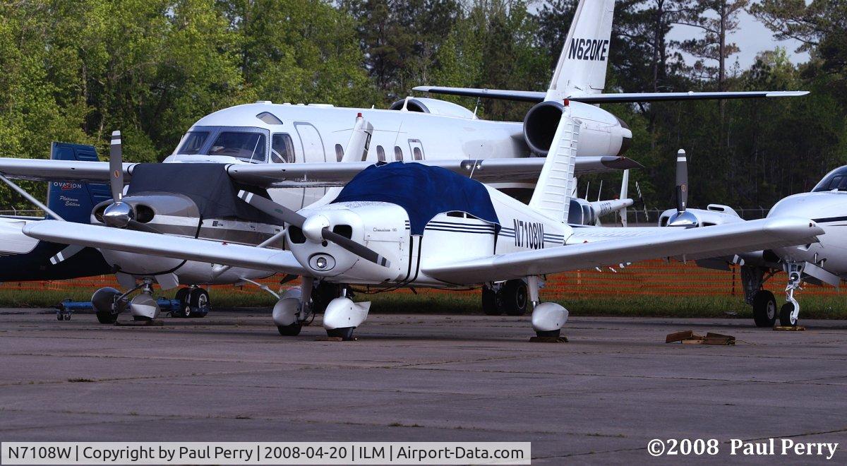 N7108W, 1962 Piper PA-28-180 C/N 28-896, Crowded in the holding pen