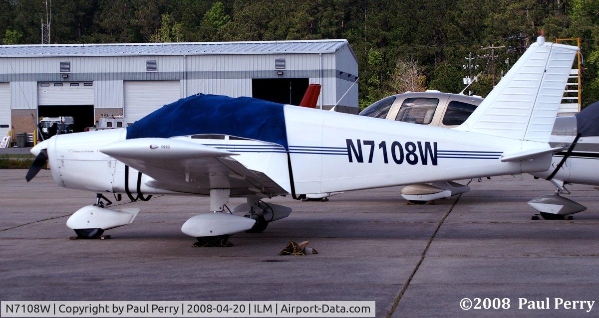 N7108W, 1962 Piper PA-28-180 C/N 28-896, Clean and lean