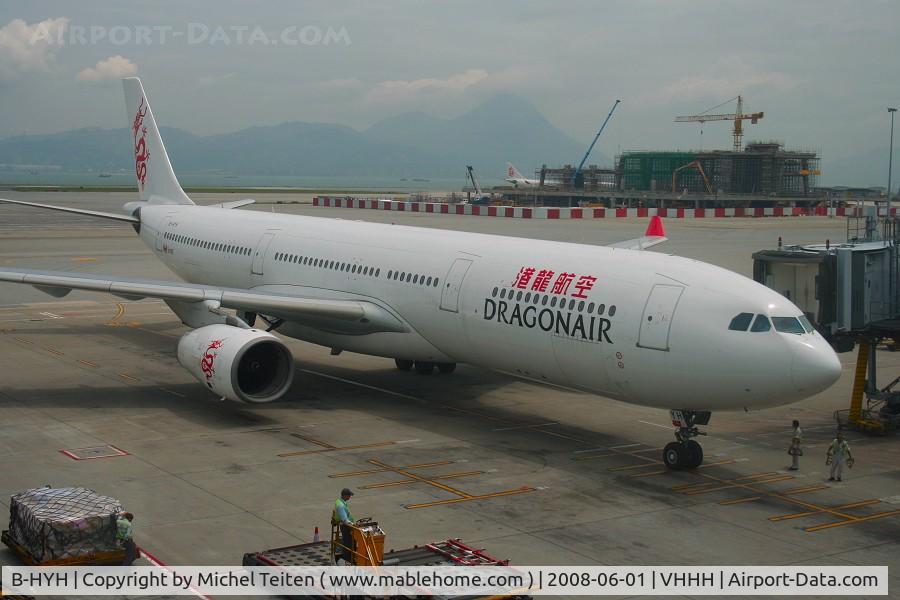 B-HYH, 2001 Airbus A330-343X C/N 407, Dragonair